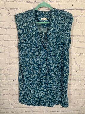 Faherty womens Cove Dress in Navy Floral Organic Size S Lightweight Sleeveless